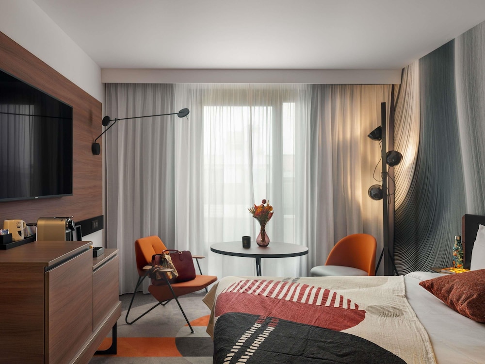 Novotel Paris Vaugirard Montparnasse 27/77