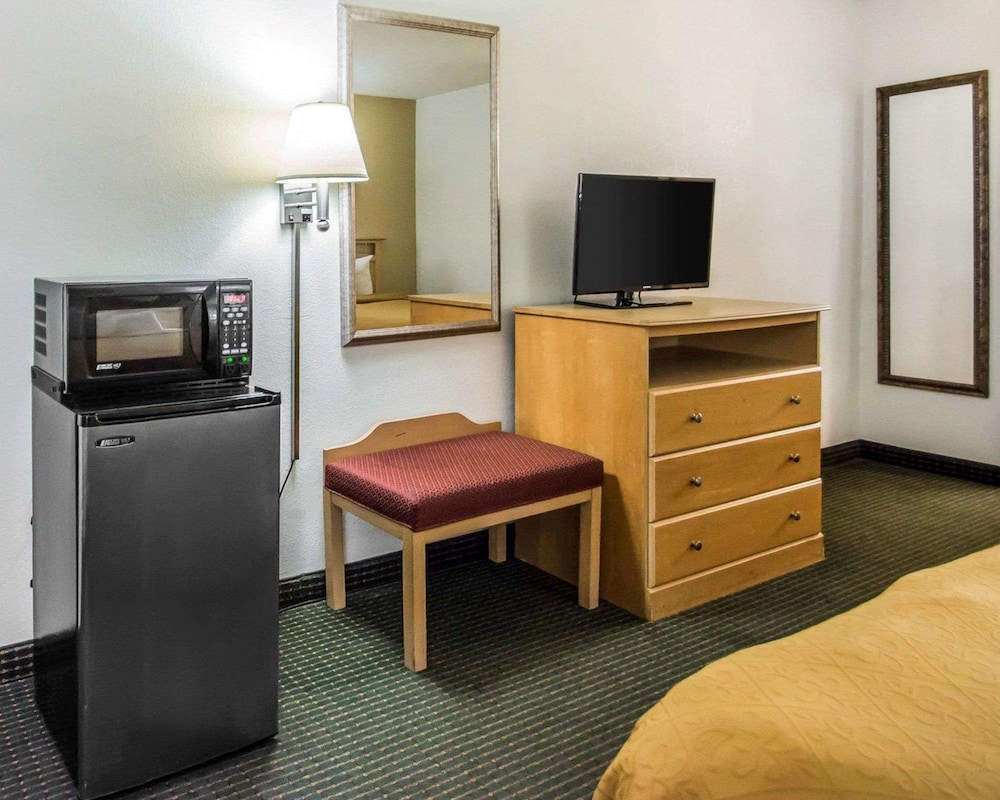 Quality Inn Elkton -St. Augustine South 34/53