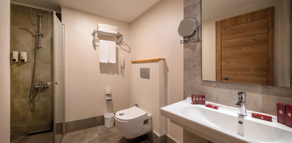 Royal Garden Beach Hotel 44/45