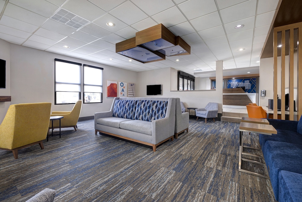 Holiday Inn Express & Suites Central Omaha, an IHG Hotel 42/50