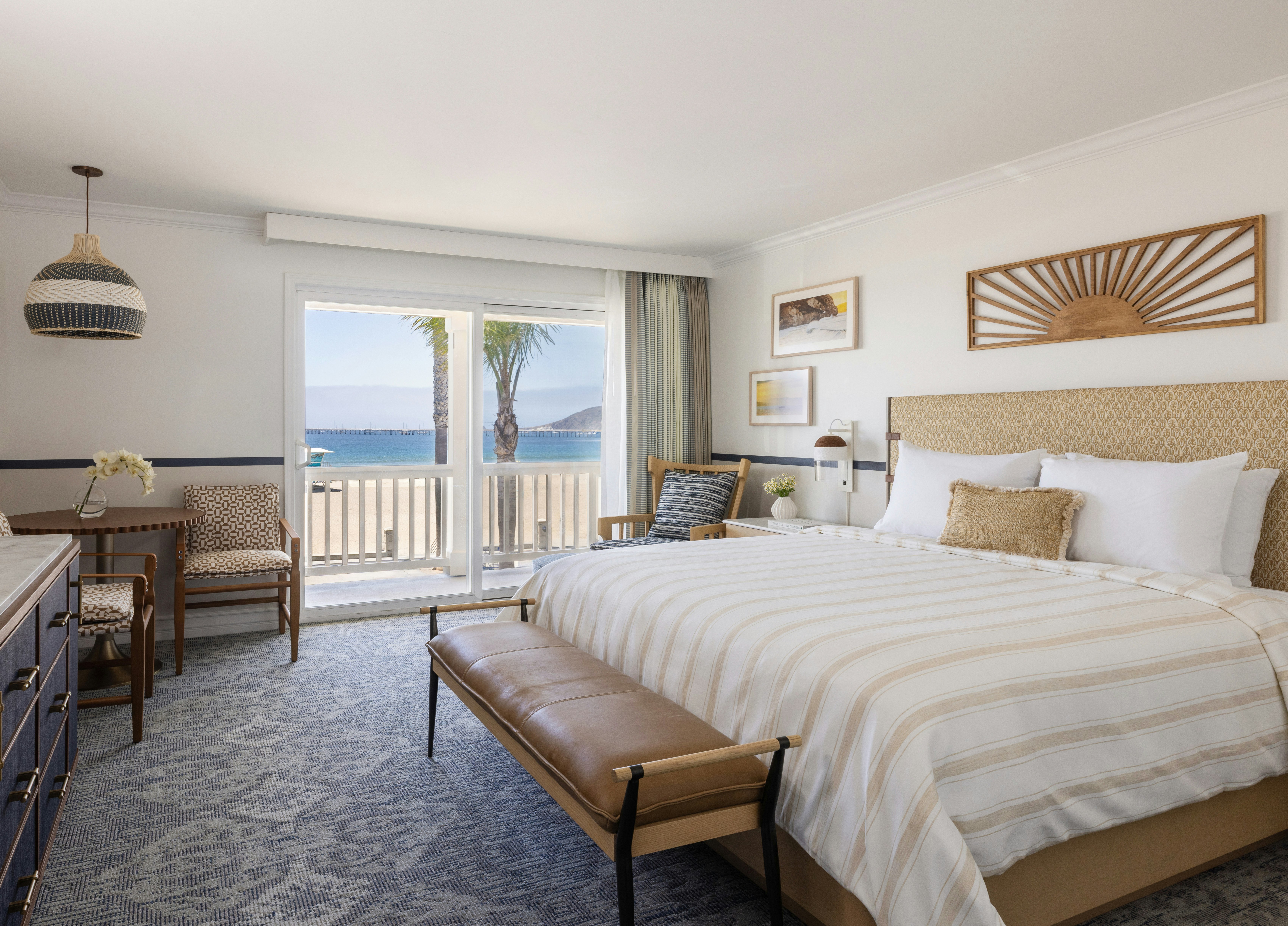 Suite, King Bed, Ocean Front
