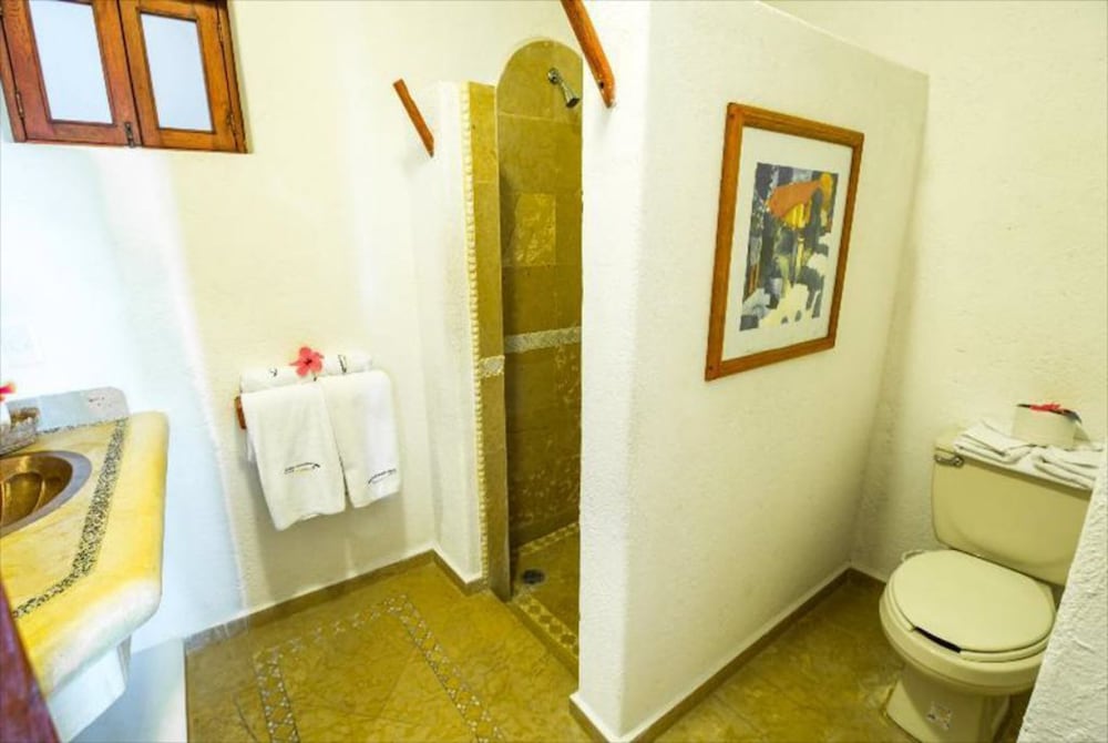 Catalina Beach Resort 49/50