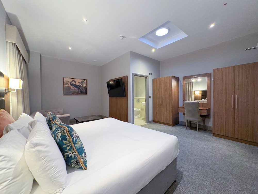 The Yorkshire Hotel 4/49