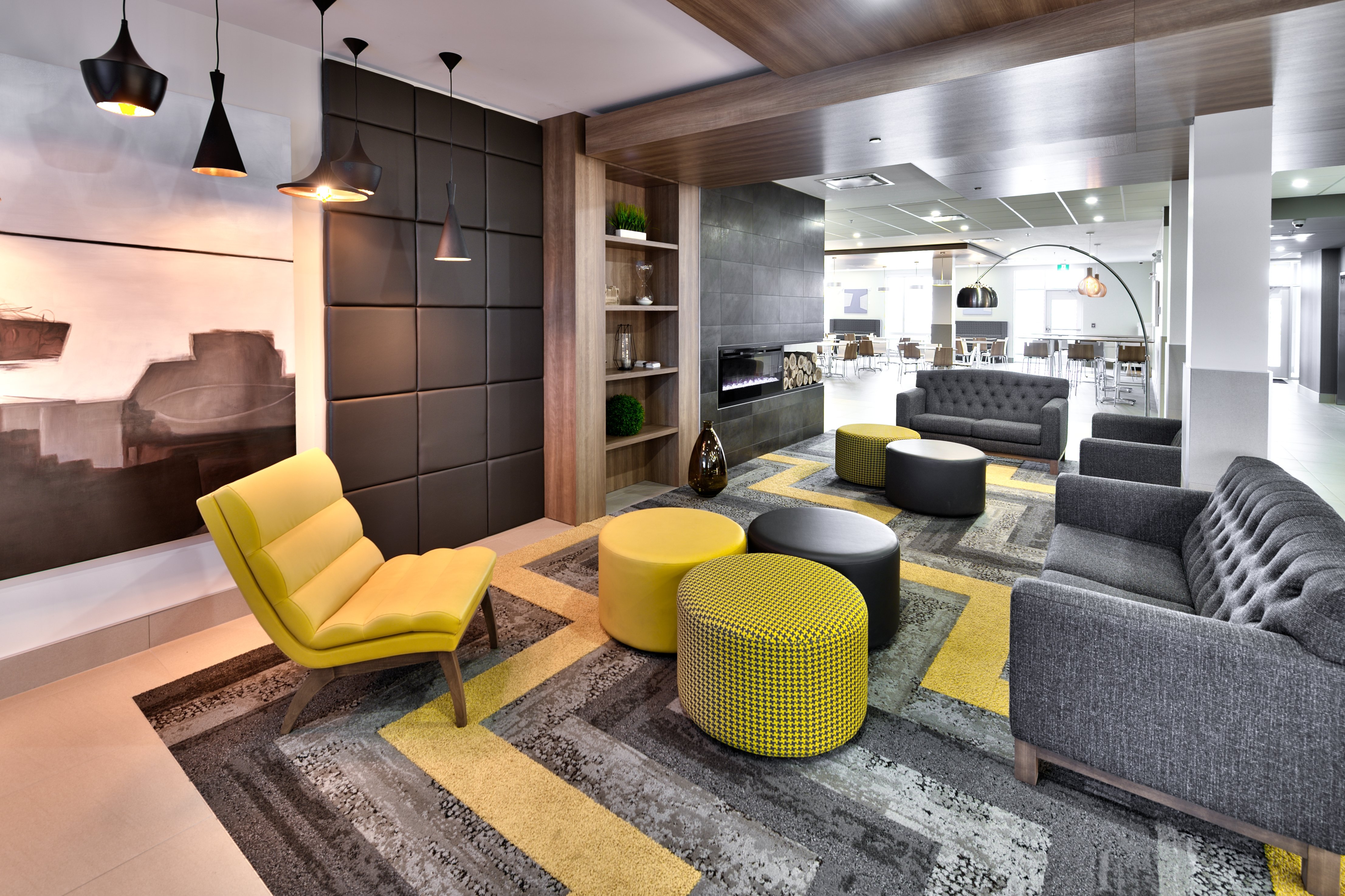 Holiday Inn Express Suites Trois Rivieres Ouest 45/72