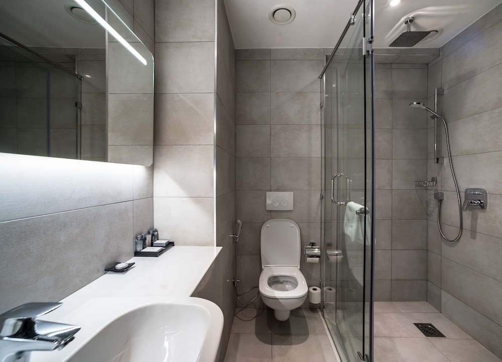 Best Western Premier Westlands 17/71
