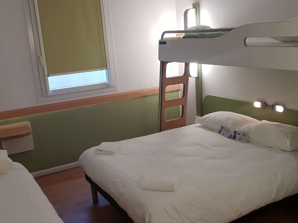 Ibis budget Ajaccio 12/34