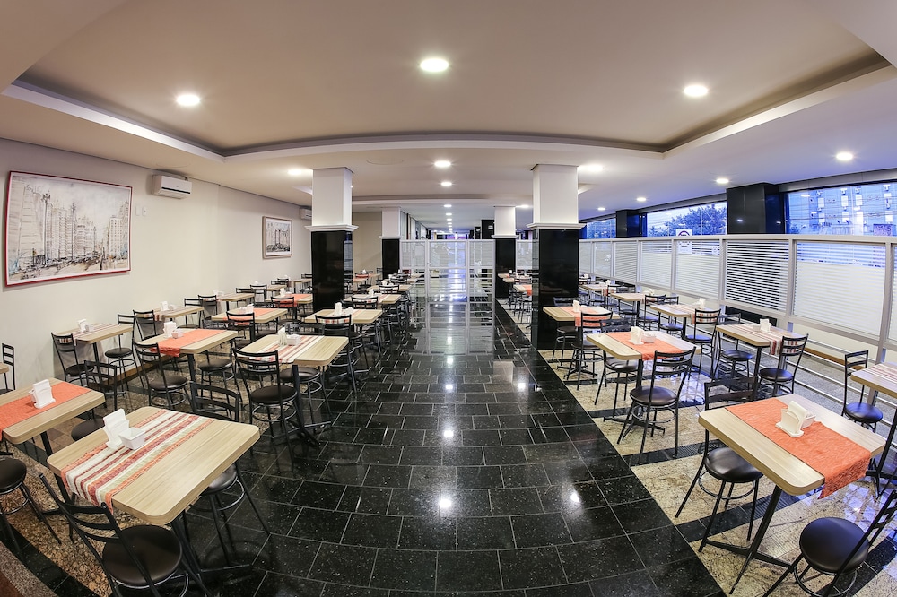 Hotel Express Rodoviaria 17/26