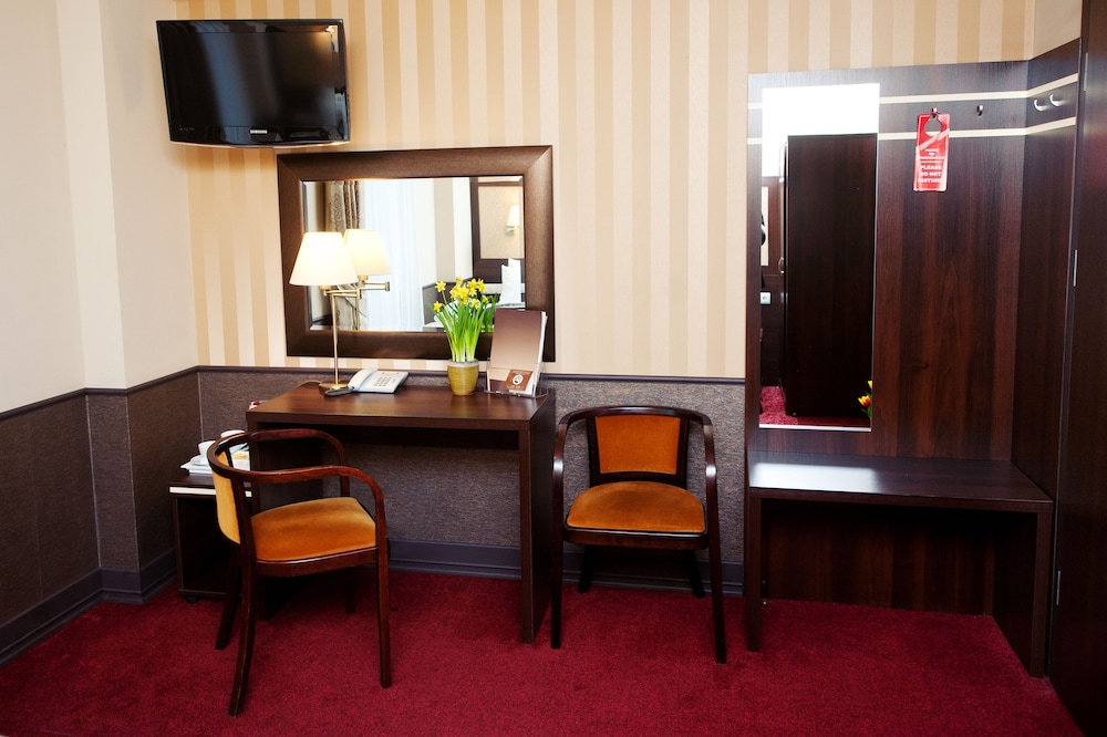 Hotel Wielopole 59/66