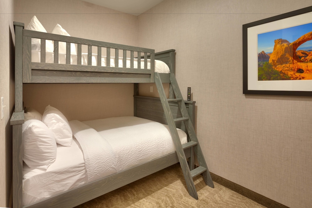 SpringHill Suites by Marriott Moab 20/71