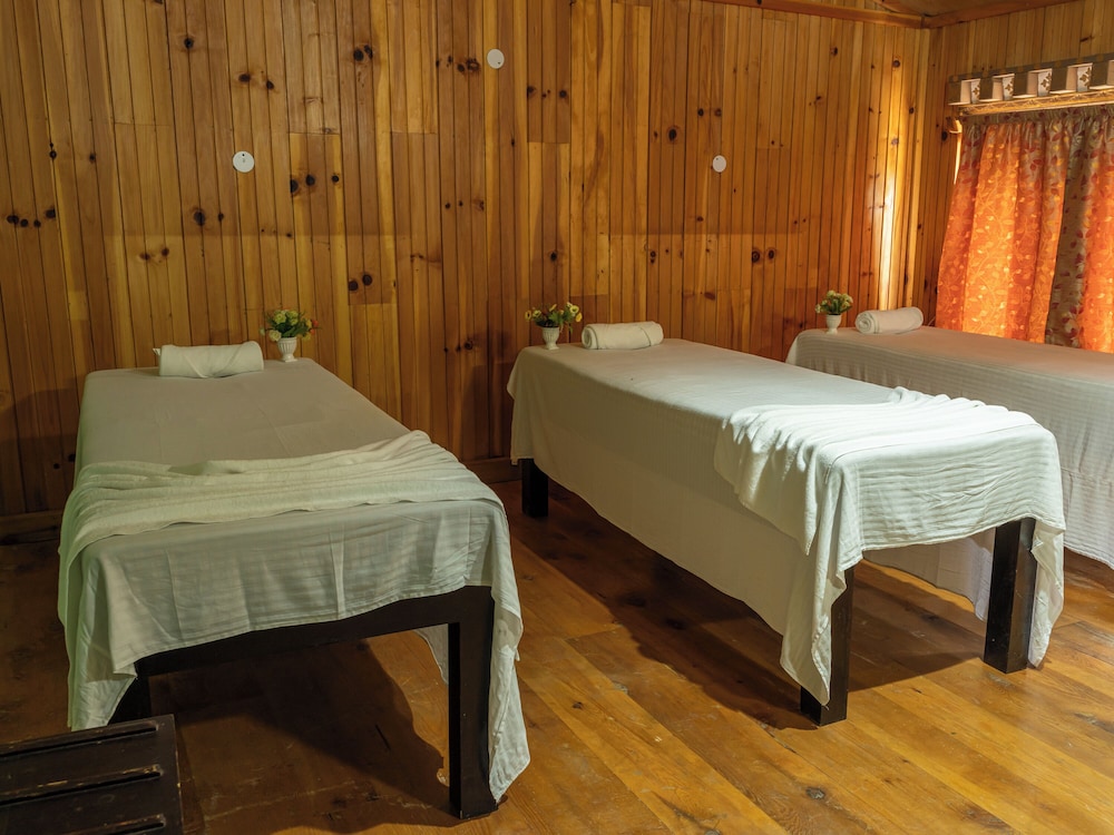 Tiger Nest Resort 20/50