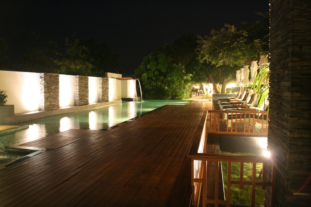 Sailom Hotel 6/65