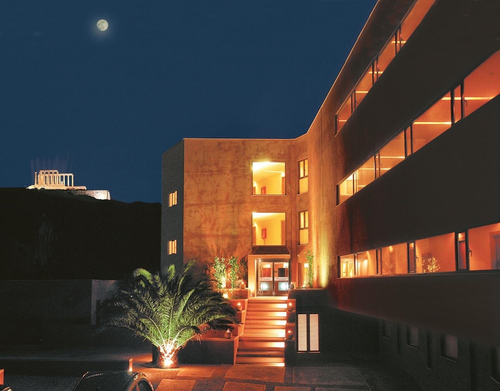 Aegeon Beach Hotel 4/50