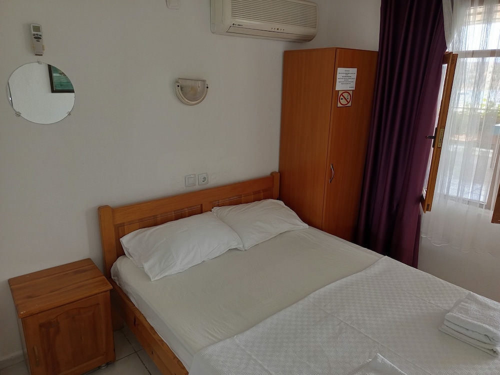STANDARD, DOUBLE BED, TERRACE