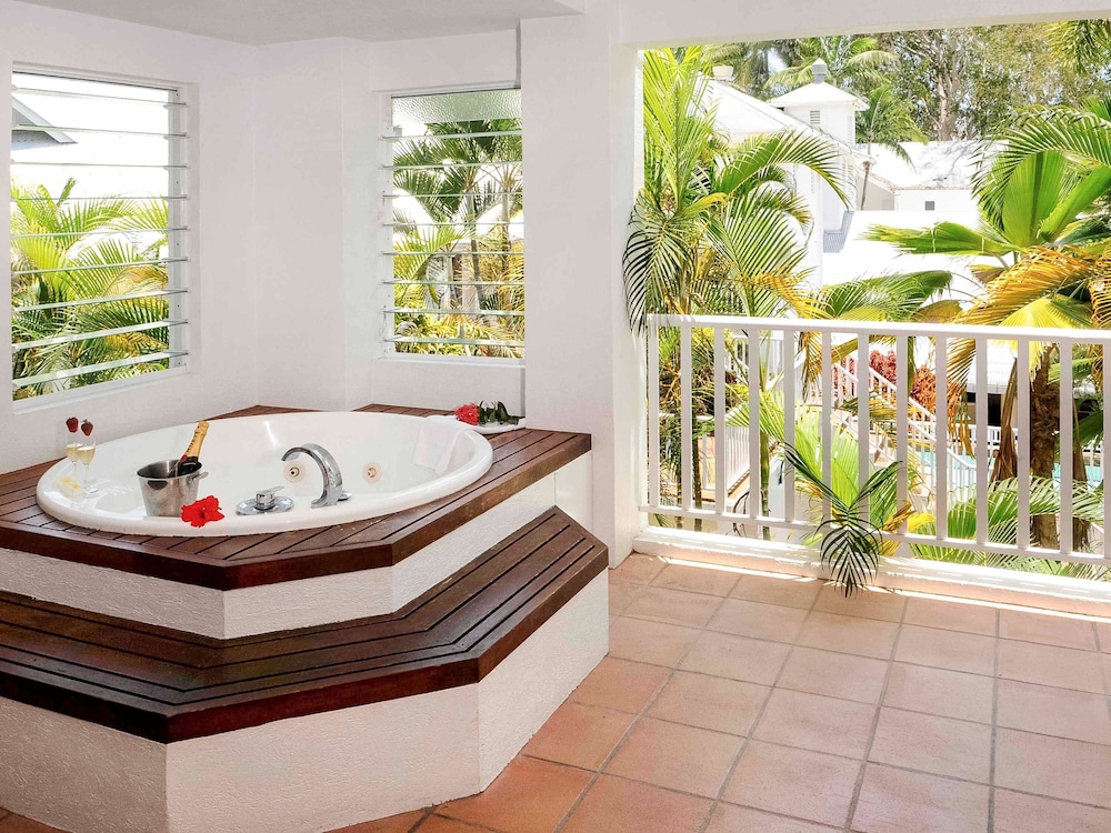 Lobby at The Reef House Adults Retreat, CAIRNS