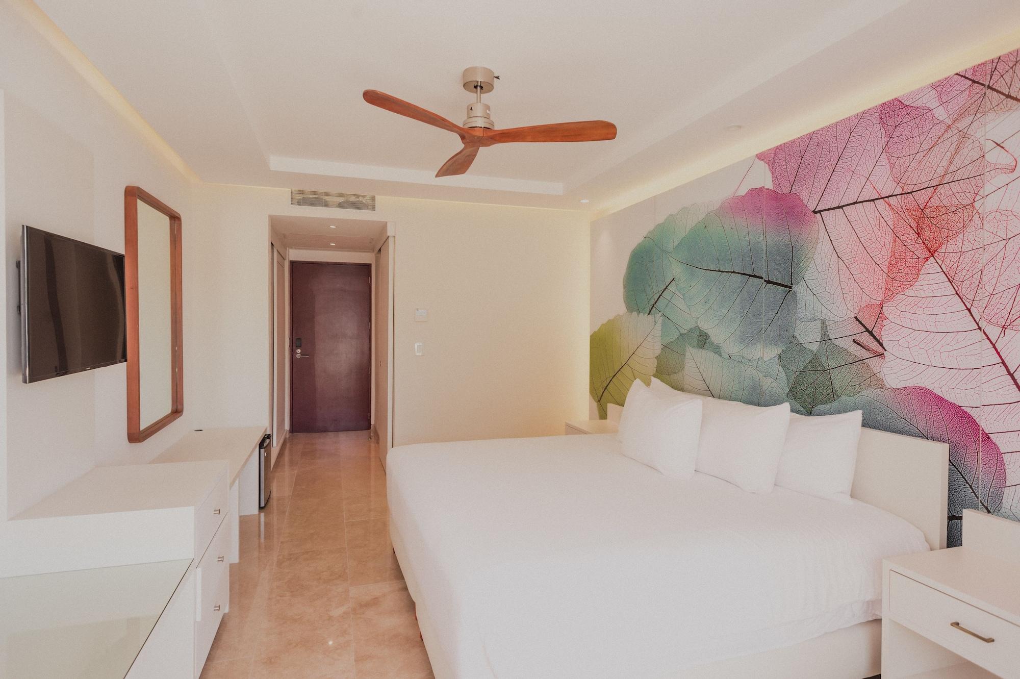 Deluxe, Double Bed, Balcony