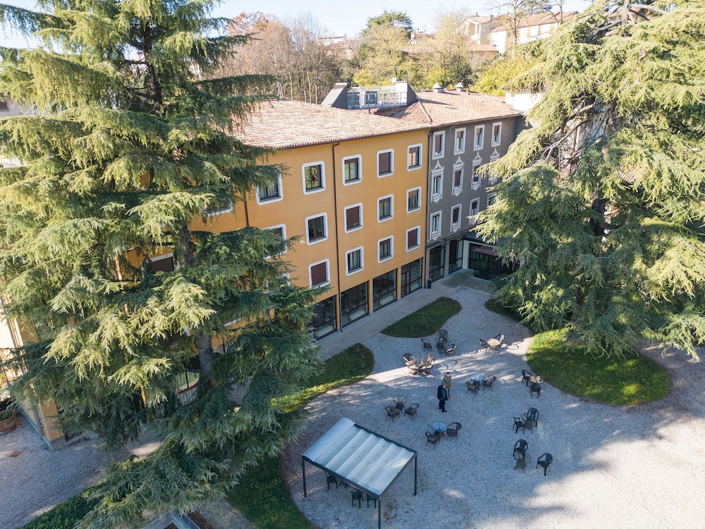 Hotel San Pancrazio 4/50