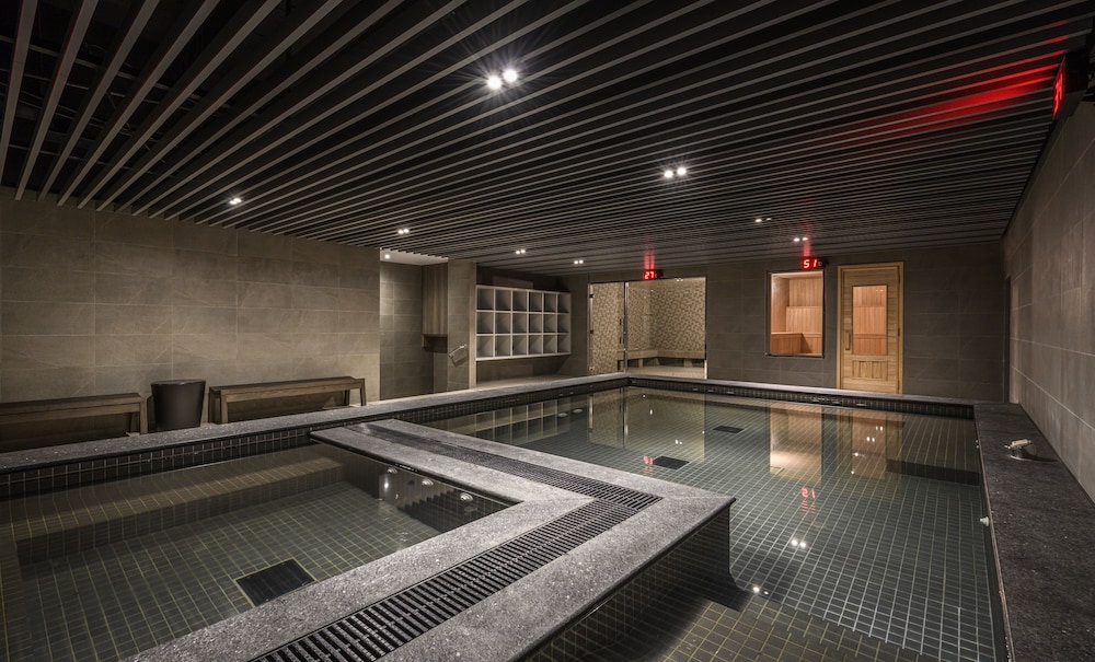 LakeShore Hotel Tainan 34/65