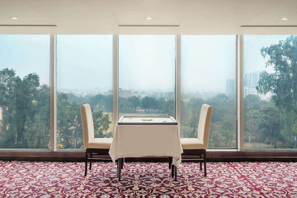 Country Inn And Suites By Radisson Bhiwadi 25/50