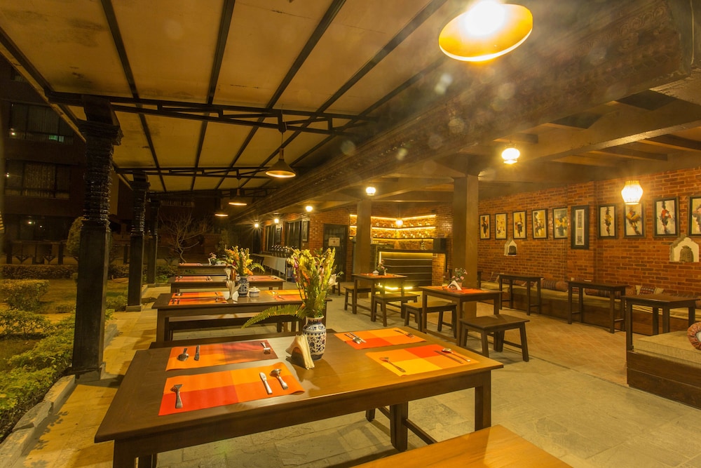 restaurant cafeteria