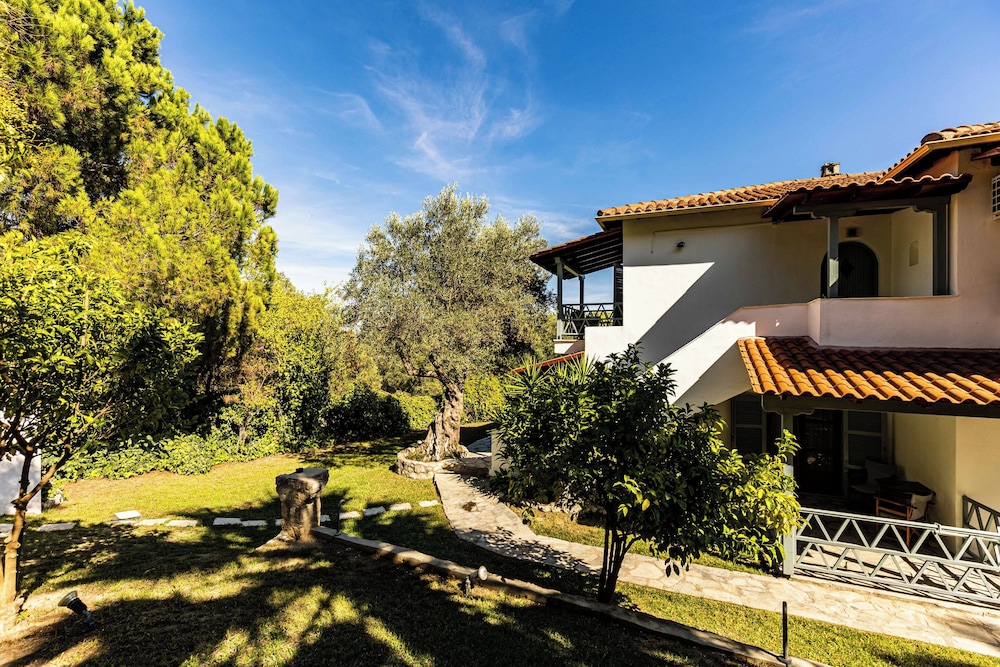 Casa Luxury Suites 26/44