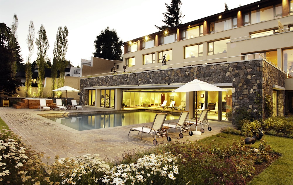 El Casco Art Hotel 63/69