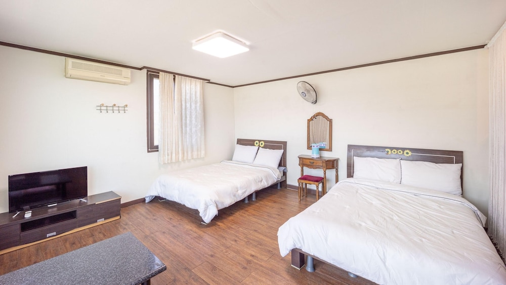 Chuncheon Beautiful House Pension 17/50