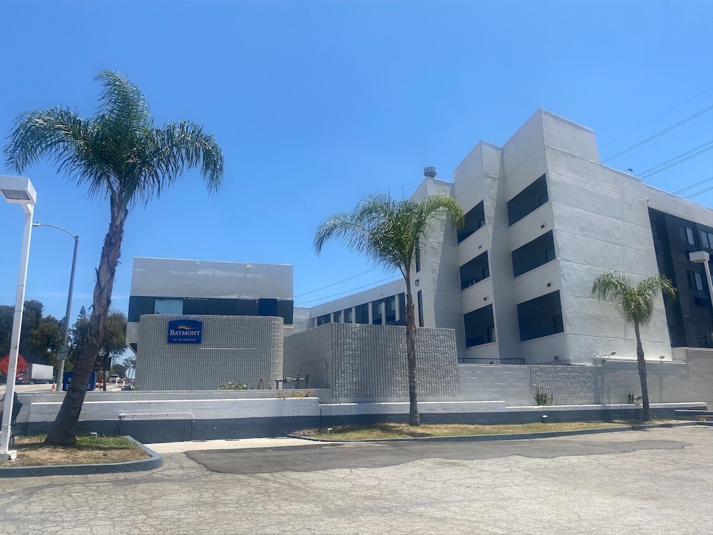 Baymont By Wyndham Monterey Park 37/45