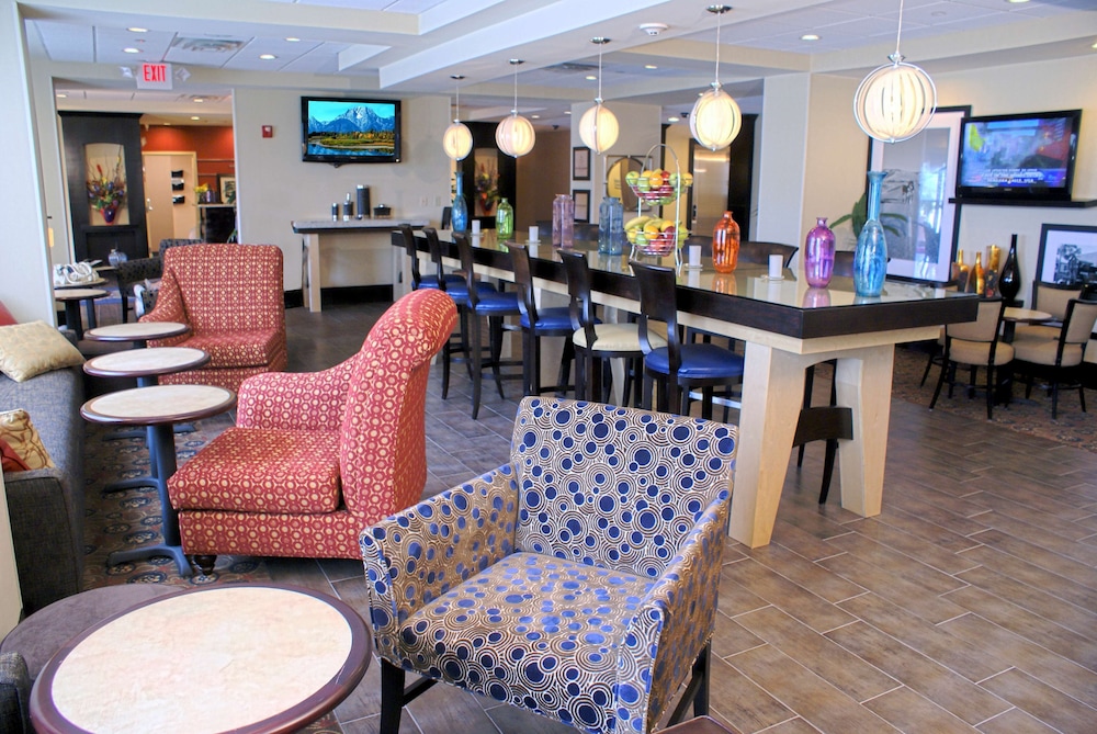 Hampton Inn Orange 41/50