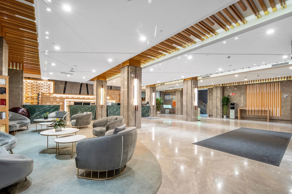 Novotel Huashan 5/50