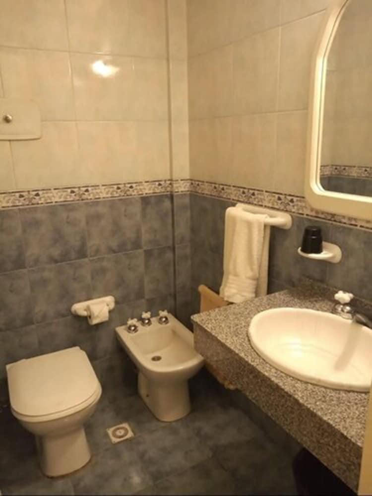 HOTEL NONTUE 16/18