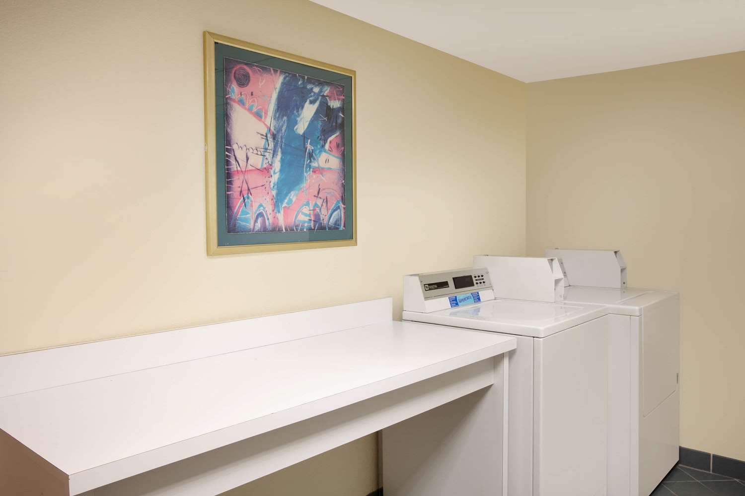 La Quinta Inn Suites Ocala 52/72