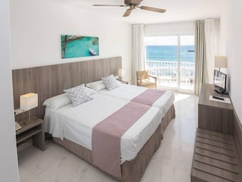 Hotel Club S Illot 11/50