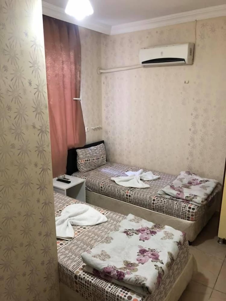Ersoy Aga Otel 46/66