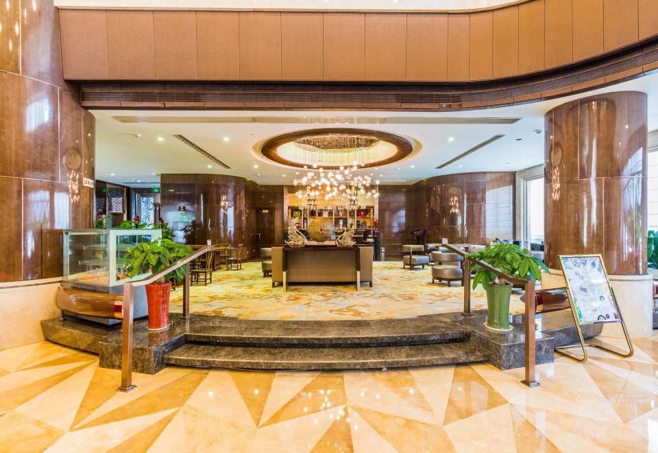 Venus Royal Hotel (The Royal Classic) 7/46