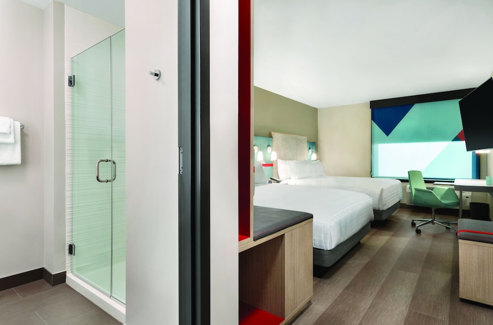 Avid Hotels Boston Logan Airport - Revere 13/66