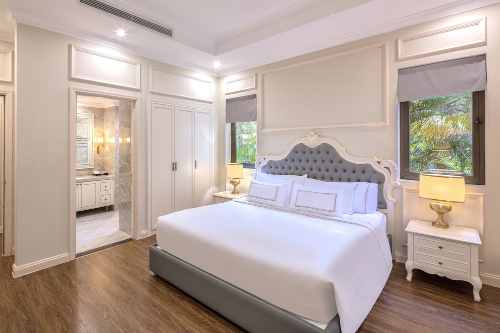 Melia Vinpearl Cua Sot Beach Resort 24/56