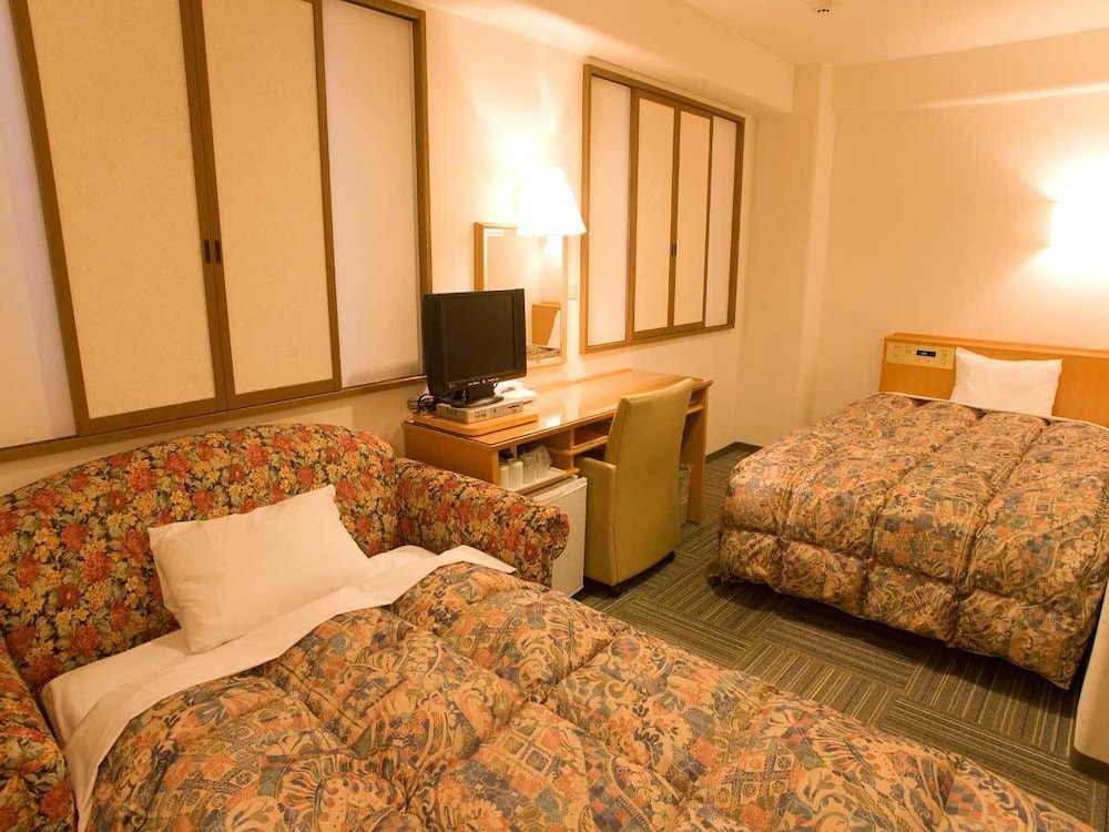 Kuretake Inn Hamamatsu Nishi Inter 34/43