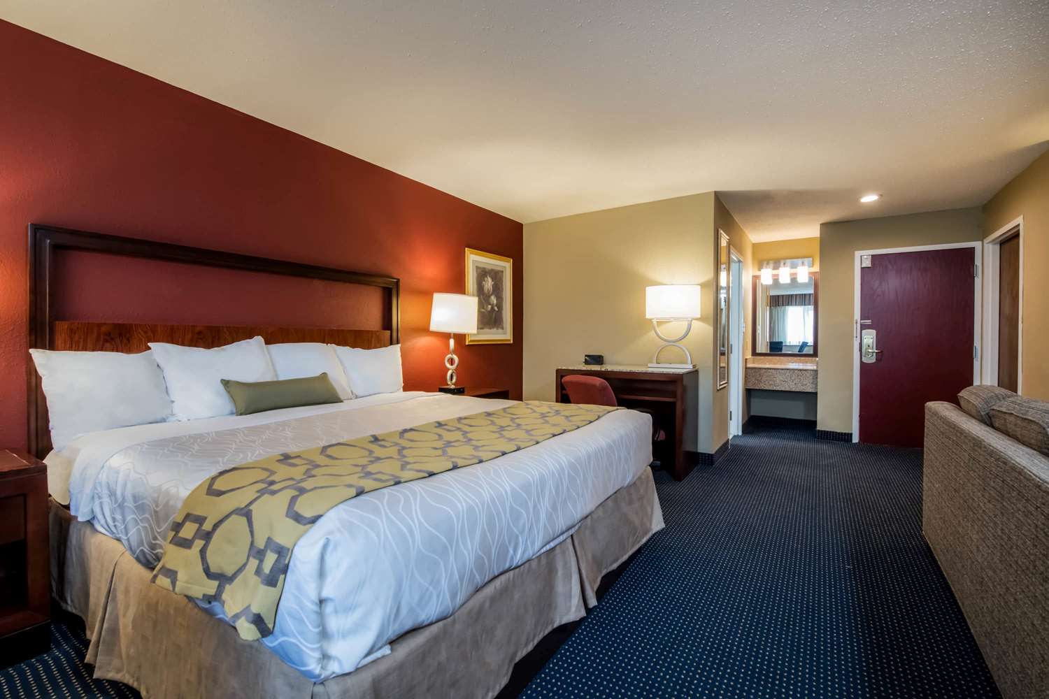 APM Inn and Suites 8/39