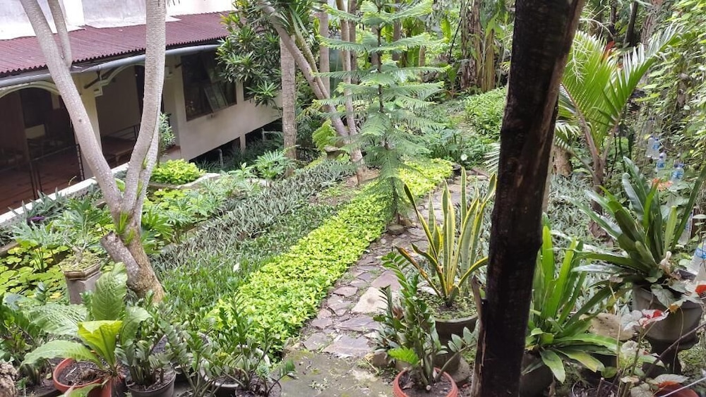 Centro Bajo Hotel 39/50