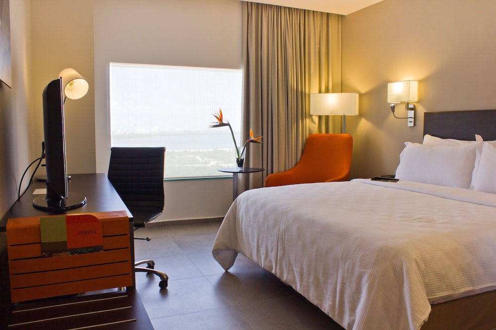 Master, Suite, King Bed
