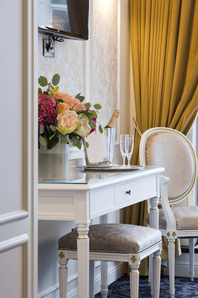 Saint Petersbourg Opera 60/71
