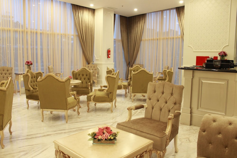 GRAND KEISHA HOTEL 40/60