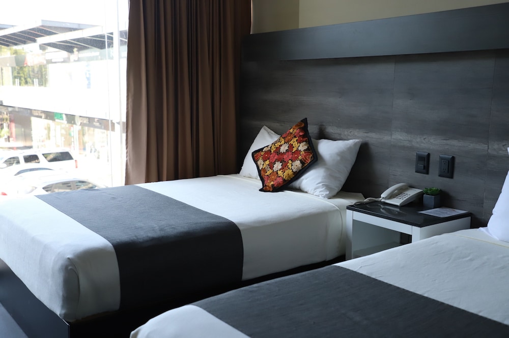 Homesuites Malecon 16/56