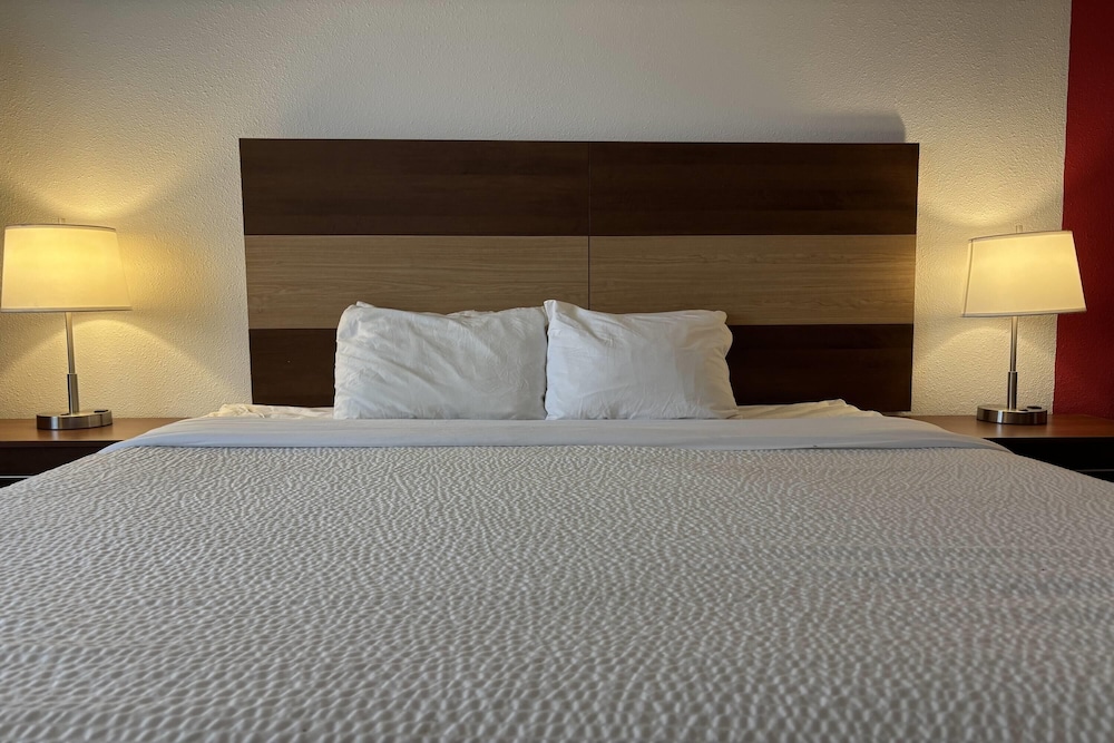 Ramada by Wyndham Effingham 17/41