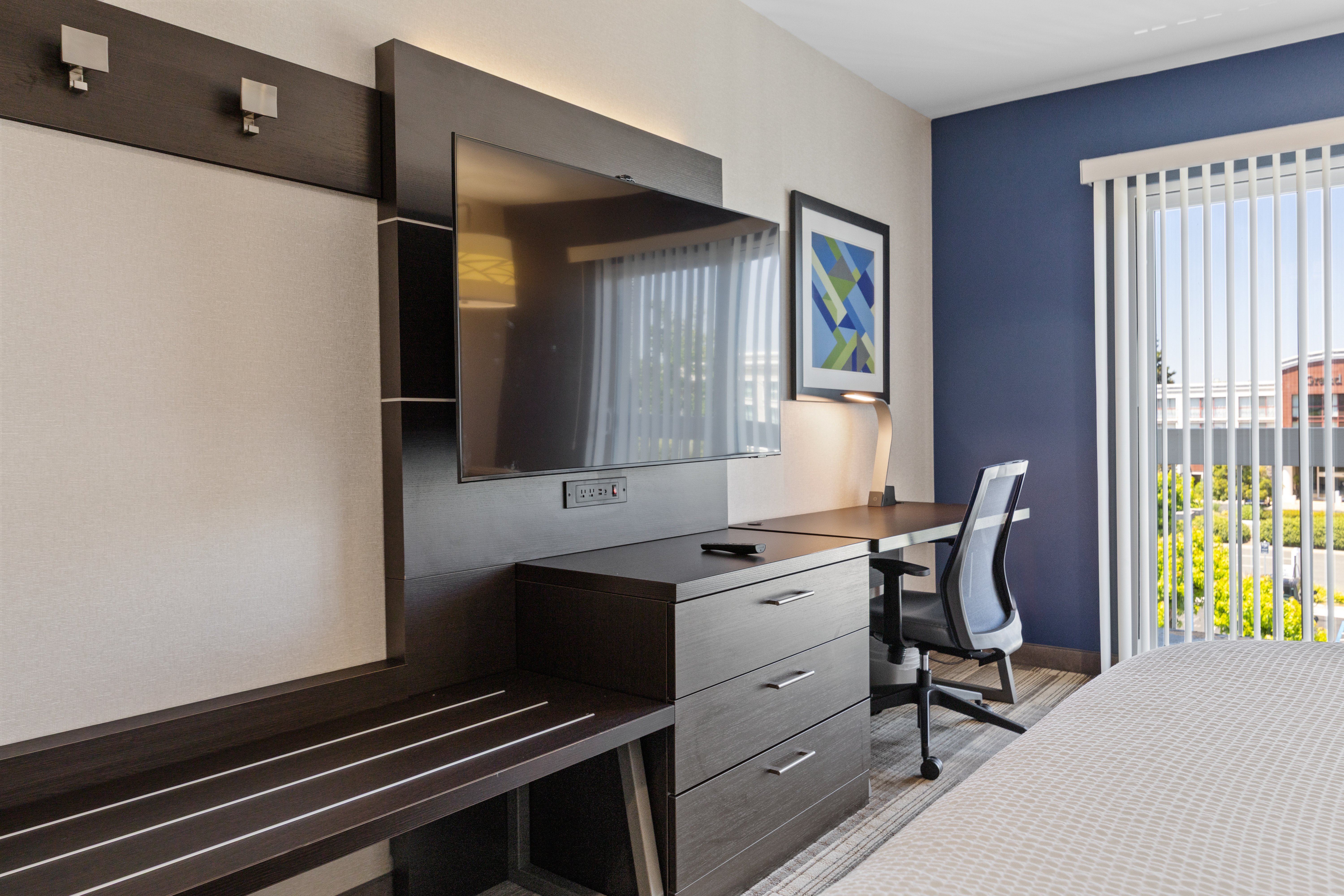 HOLIDAY INN EXPRESS SUNNYVALE - SILICON VALLEY 58/78