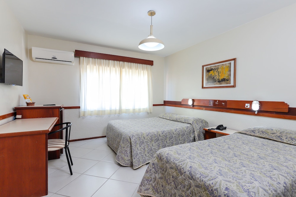 Hotel Suarez Campo Bom 8/26