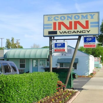 Economy Inn 1/16