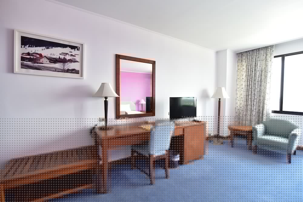 Thumrin Thana Hotel 49/71