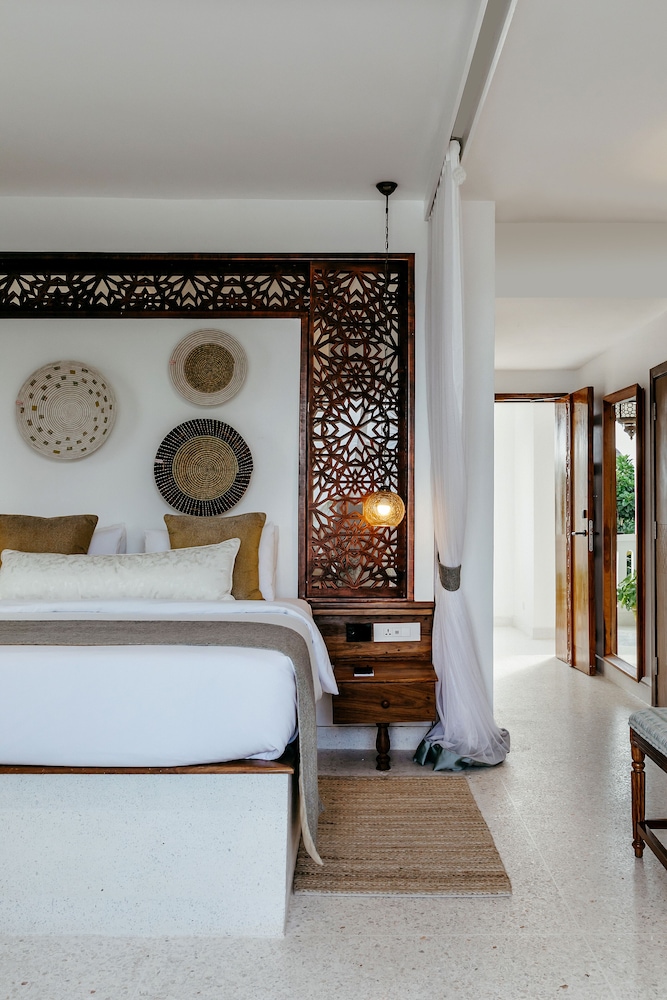 LUX* Marijani Zanzibar 22/65