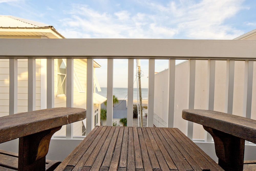 DeSoto Beach Bed & Breakfast 23/40